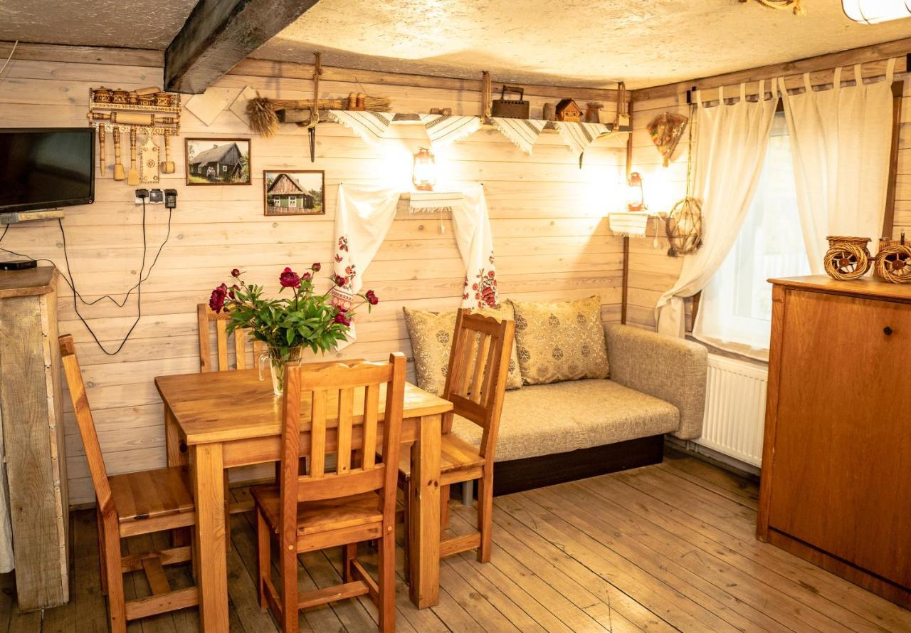 Usadba Belovezhskoye Pomestye Hotell Kamjanjuki Exteriör bild